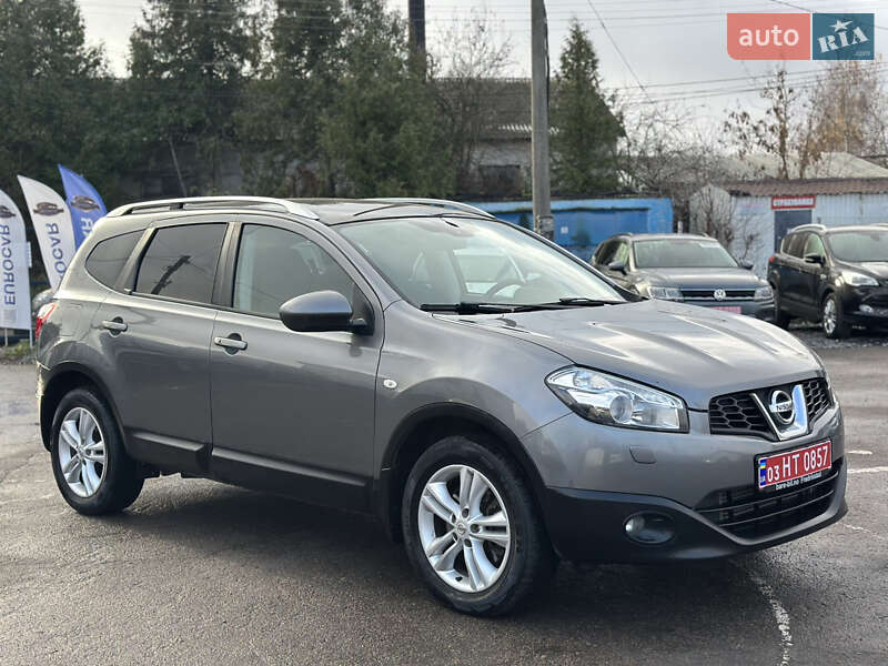 Внедорожник / Кроссовер Nissan Qashqai+2 2012 в Дубно