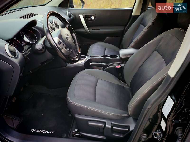 Позашляховик / Кросовер Nissan Qashqai+2 2011 в Стрию