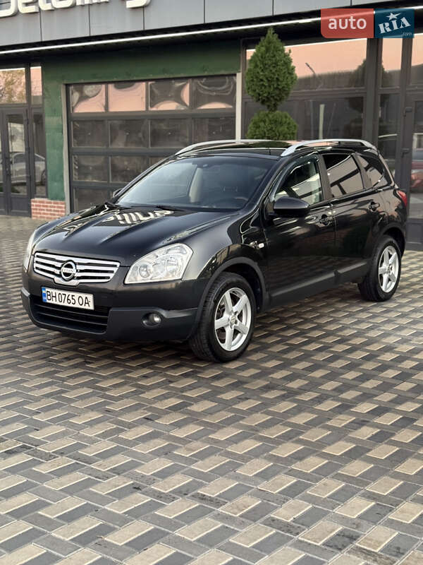 Nissan Qashqai+2 2009