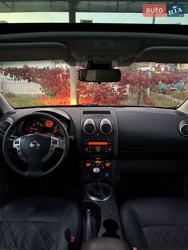 Позашляховик / Кросовер Nissan Qashqai+2 2009 в Одесі