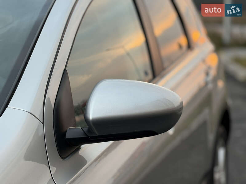 Позашляховик / Кросовер Nissan Qashqai+2 2010 в Вінниці