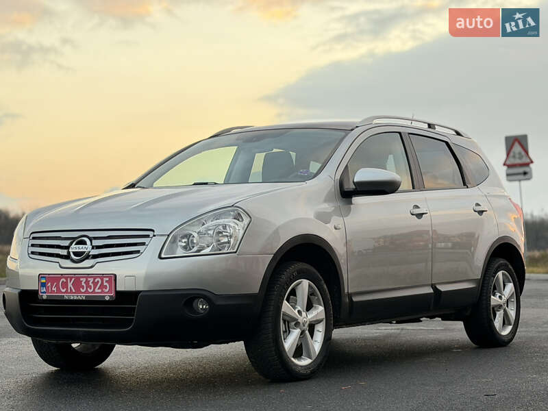Позашляховик / Кросовер Nissan Qashqai+2 2010 в Вінниці
