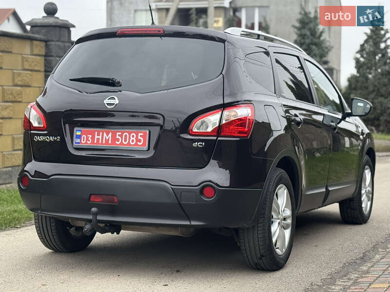Внедорожник / Кроссовер Nissan Qashqai+2 2012 в Луцке