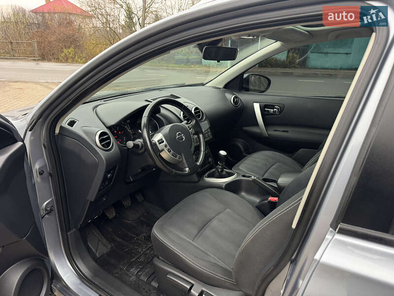 Внедорожник / Кроссовер Nissan Qashqai+2 2011 в Ковеле фото 35 Внедорожник / Кроссовер Nissan Qashqai+2 2011 в Ковеле