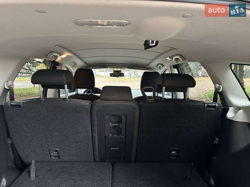 Позашляховик / Кросовер Nissan Qashqai+2 2011 в Києві