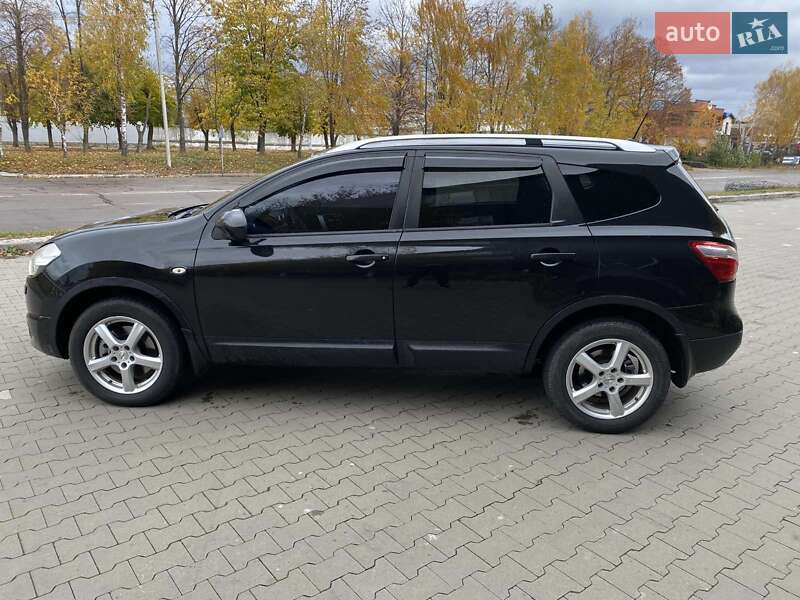 Позашляховик / Кросовер Nissan Qashqai+2 2012 в Білій Церкві фото 13 Позашляховик / Кросовер Nissan Qashqai+2 2012 в Білій Церкві