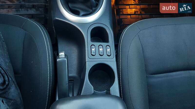 Внедорожник / Кроссовер Nissan Qashqai+2 2011 в Коломые фото 21 Внедорожник / Кроссовер Nissan Qashqai+2 2011 в Коломые