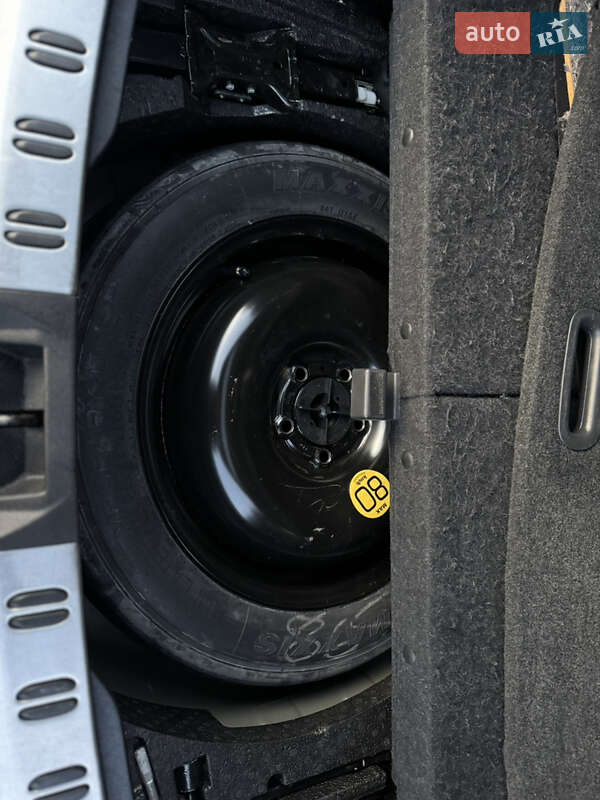 Внедорожник / Кроссовер Nissan Qashqai+2 2012 в Дрогобыче фото 87 Внедорожник / Кроссовер Nissan Qashqai+2 2012 в Дрогобыче