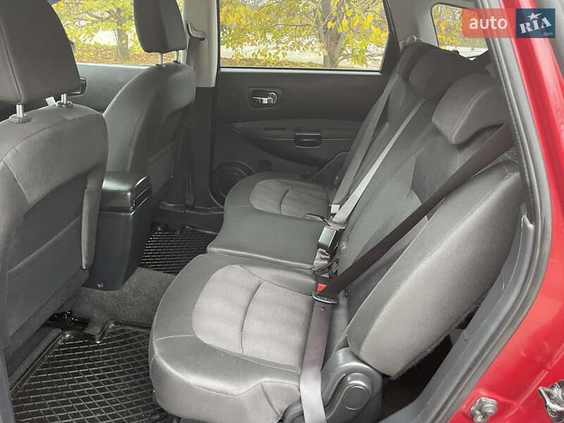 Позашляховик / Кросовер Nissan Qashqai+2 2013 в Новоархангельську фото 18 Позашляховик / Кросовер Nissan Qashqai+2 2013 в Новоархангельську