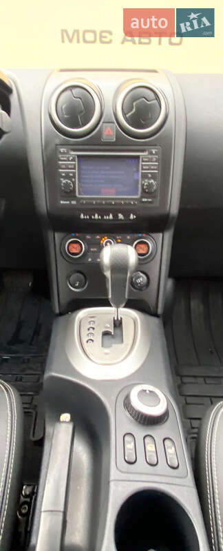 Внедорожник / Кроссовер Nissan Qashqai+2 2010 в Ровно фото 11 Внедорожник / Кроссовер Nissan Qashqai+2 2010 в Ровно
