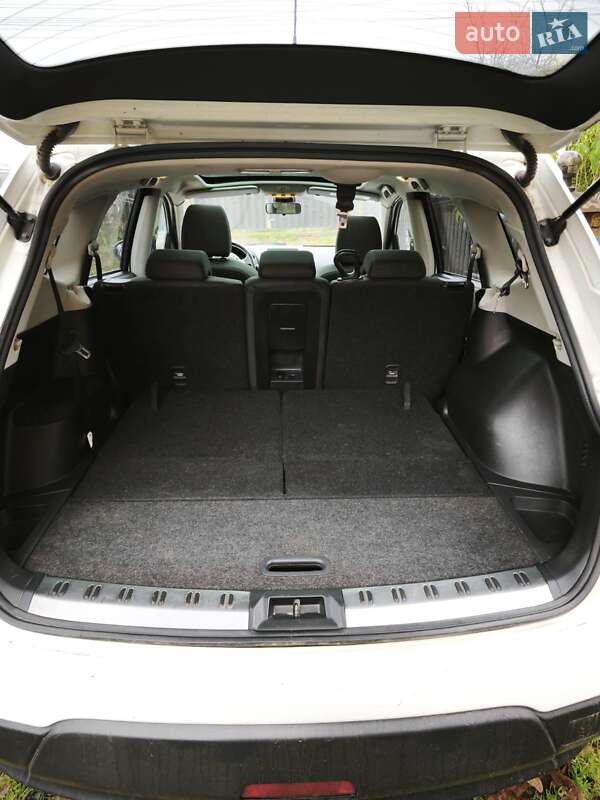 Позашляховик / Кросовер Nissan Qashqai+2 2010 в Львові фото 26 Позашляховик / Кросовер Nissan Qashqai+2 2010 в Львові