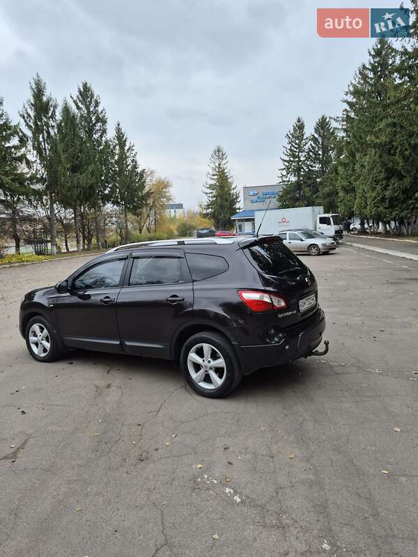 Внедорожник / Кроссовер Nissan Qashqai+2 2011 в Ровно