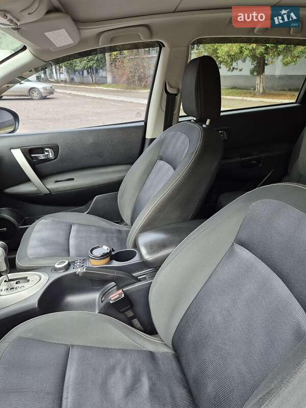 Внедорожник / Кроссовер Nissan Qashqai+2 2011 в Ровно