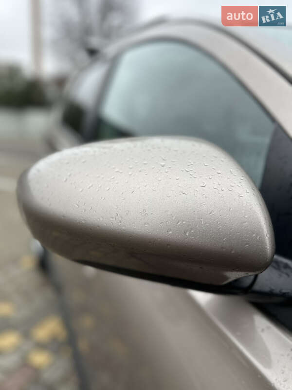 Внедорожник / Кроссовер Nissan Qashqai+2 2012 в Луцке фото 7 Внедорожник / Кроссовер Nissan Qashqai+2 2012 в Луцке