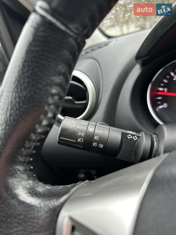 Внедорожник / Кроссовер Nissan Qashqai+2 2012 в Луцке фото 35 Внедорожник / Кроссовер Nissan Qashqai+2 2012 в Луцке