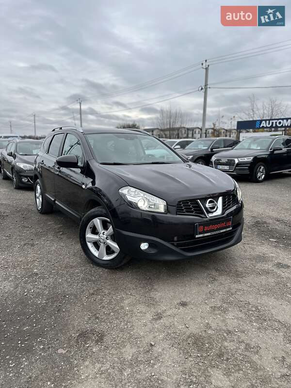 Внедорожник / Кроссовер Nissan Qashqai+2 2011 в Белогородке
