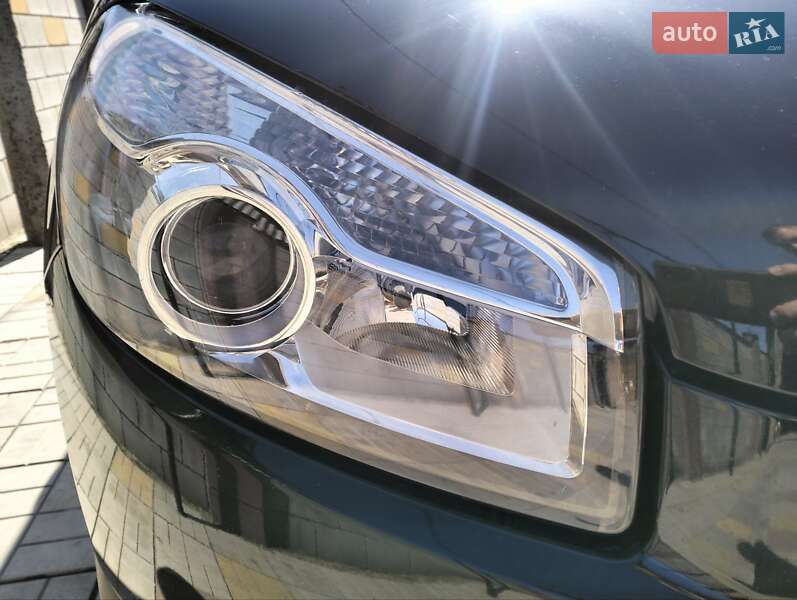 Внедорожник / Кроссовер Nissan Qashqai+2 2010 в Каменском фото 46 Внедорожник / Кроссовер Nissan Qashqai+2 2010 в Каменском