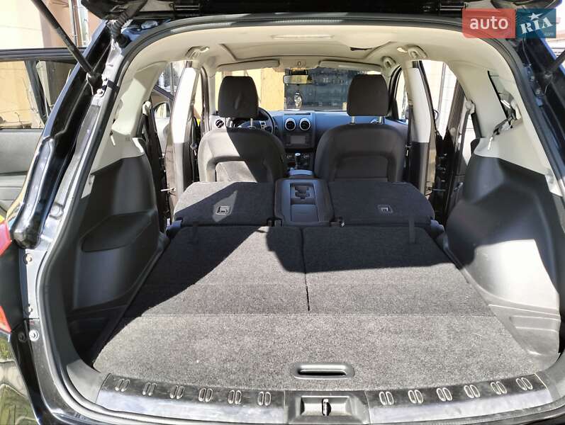 Внедорожник / Кроссовер Nissan Qashqai+2 2010 в Каменском фото 5 Внедорожник / Кроссовер Nissan Qashqai+2 2010 в Каменском