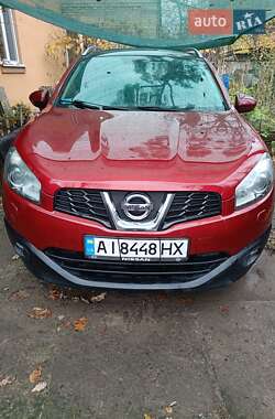 Позашляховик / Кросовер Nissan Qashqai+2 2010 в Ірпені
