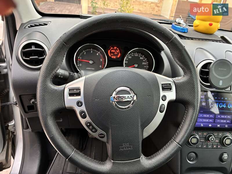 Внедорожник / Кроссовер Nissan Qashqai+2 2008 в Буче