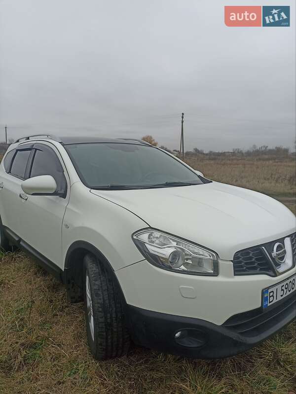 Внедорожник / Кроссовер Nissan Qashqai+2 2012 в Решетиловке фото 7 Внедорожник / Кроссовер Nissan Qashqai+2 2012 в Решетиловке