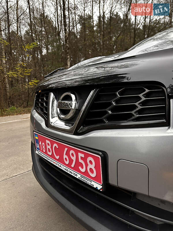 Внедорожник / Кроссовер Nissan Qashqai+2 2010 в Славуте