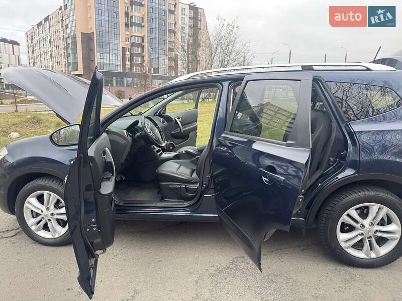 Внедорожник / Кроссовер Nissan Qashqai+2 2011 в Ровно фото 22 Внедорожник / Кроссовер Nissan Qashqai+2 2011 в Ровно