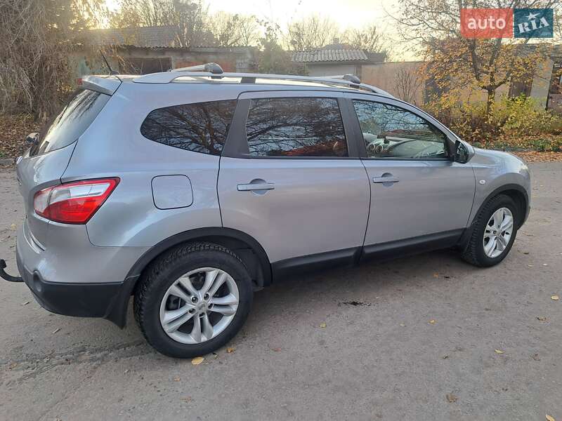 Внедорожник / Кроссовер Nissan Qashqai+2 2012 в Запорожье