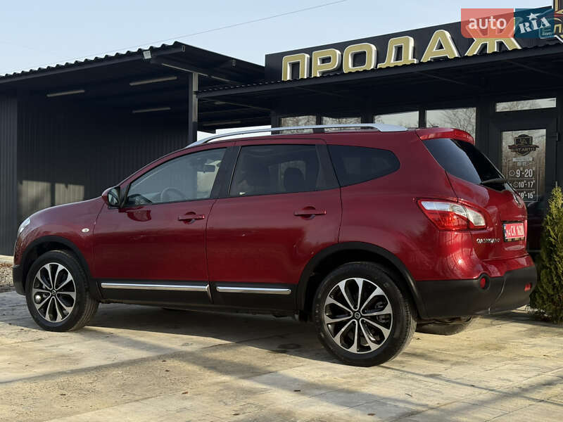 Внедорожник / Кроссовер Nissan Qashqai+2 2011 в Ивано-Франковске