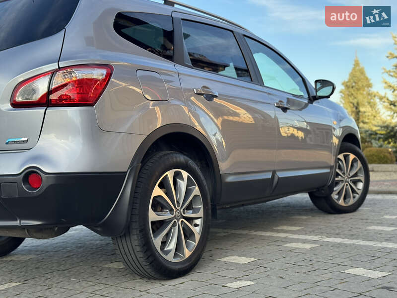 Внедорожник / Кроссовер Nissan Qashqai+2 2013 в Дрогобыче