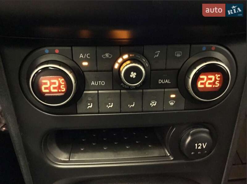 Внедорожник / Кроссовер Nissan Qashqai+2 2012 в Староконстантинове