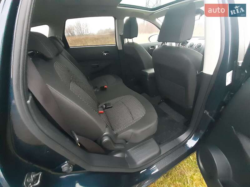 Внедорожник / Кроссовер Nissan Qashqai+2 2009 в Виннице