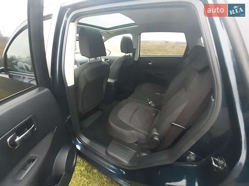 Внедорожник / Кроссовер Nissan Qashqai+2 2009 в Виннице