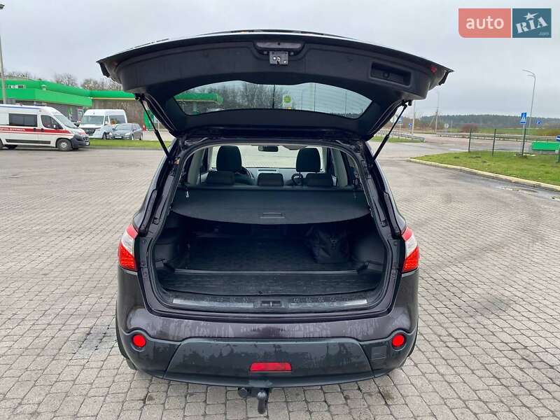 Внедорожник / Кроссовер Nissan Qashqai+2 2010 в Звягеле фото 18 Внедорожник / Кроссовер Nissan Qashqai+2 2010 в Звягеле