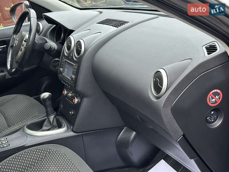 Внедорожник / Кроссовер Nissan Qashqai+2 2010 в Коломые