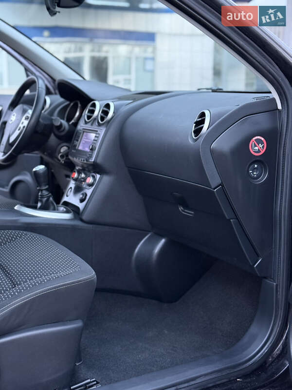 Внедорожник / Кроссовер Nissan Qashqai+2 2009 в Самборе