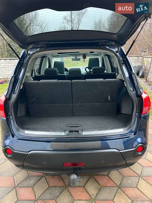 Внедорожник / Кроссовер Nissan Qashqai+2 2009 в Коломые