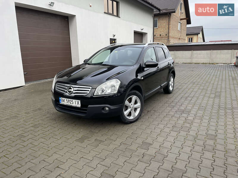 Внедорожник / Кроссовер Nissan Qashqai+2 2009 в Ровно