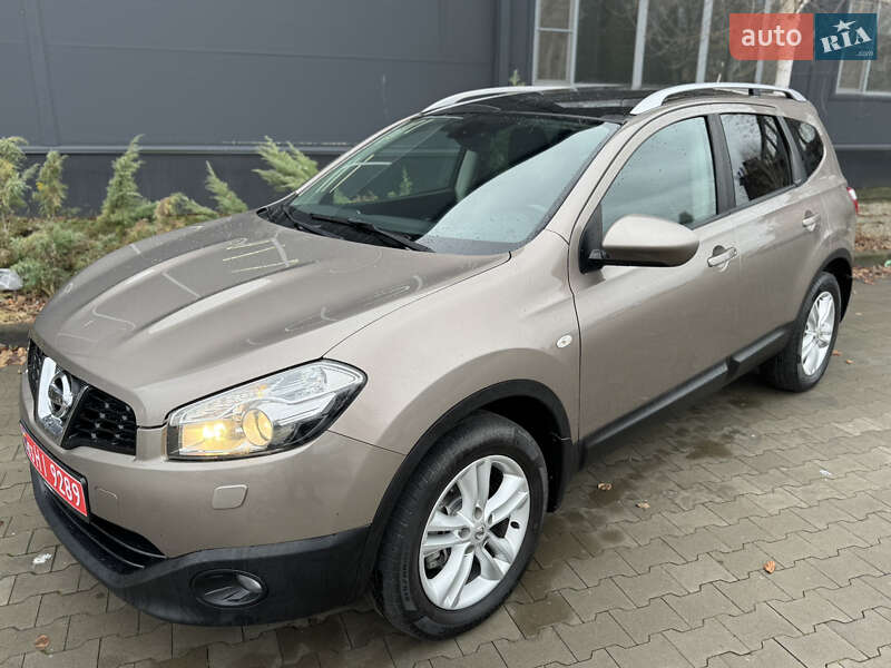 Внедорожник / Кроссовер Nissan Qashqai+2 2011 в Белой Церкви