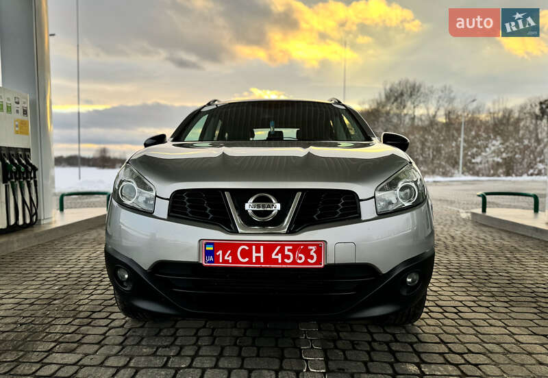 Позашляховик / Кросовер Nissan Qashqai+2 2013 в Стрию