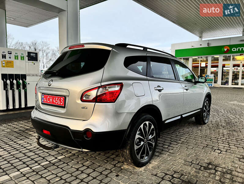 Позашляховик / Кросовер Nissan Qashqai+2 2013 в Стрию
