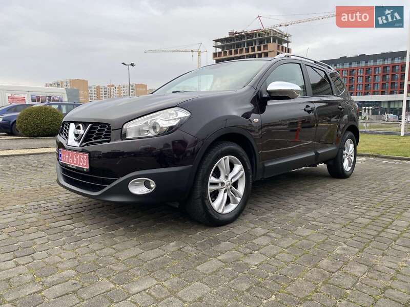 Внедорожник / Кроссовер Nissan Qashqai+2 2011 в Львове