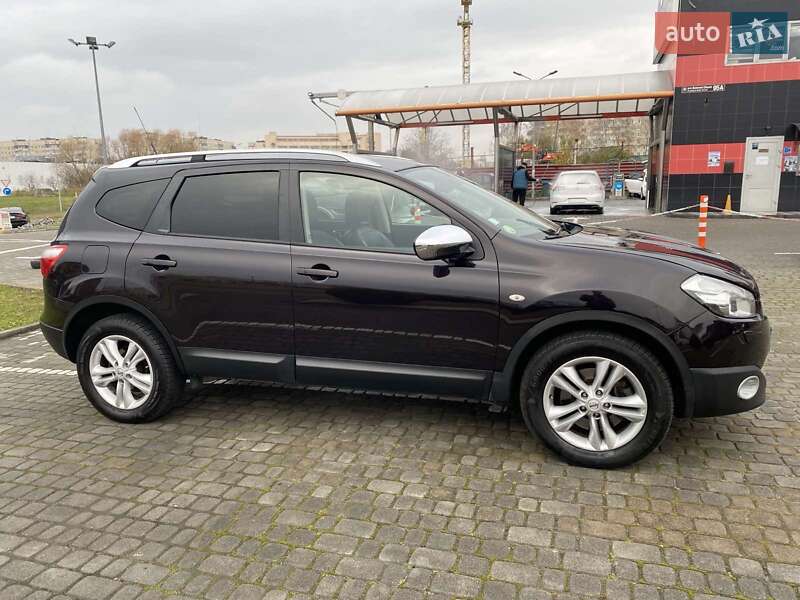 Внедорожник / Кроссовер Nissan Qashqai+2 2011 в Львове