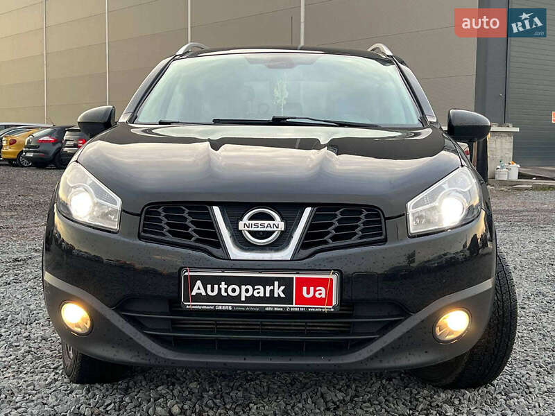 Позашляховик / Кросовер Nissan Qashqai+2 2012 в Львові