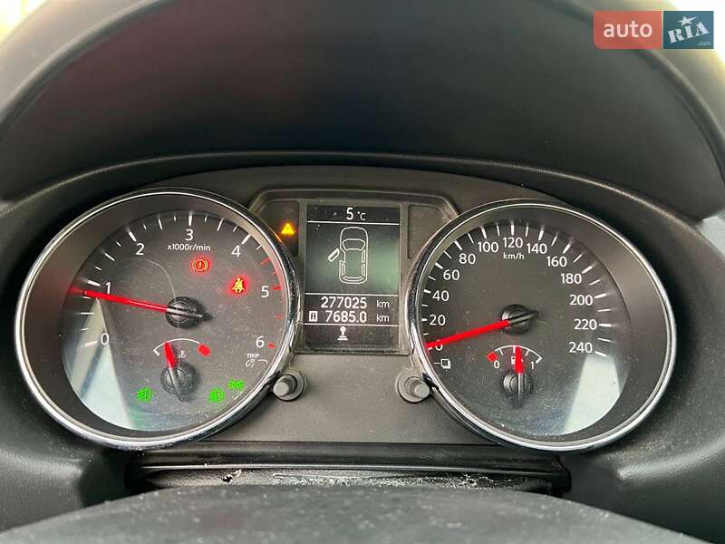 Позашляховик / Кросовер Nissan Qashqai+2 2012 в Львові