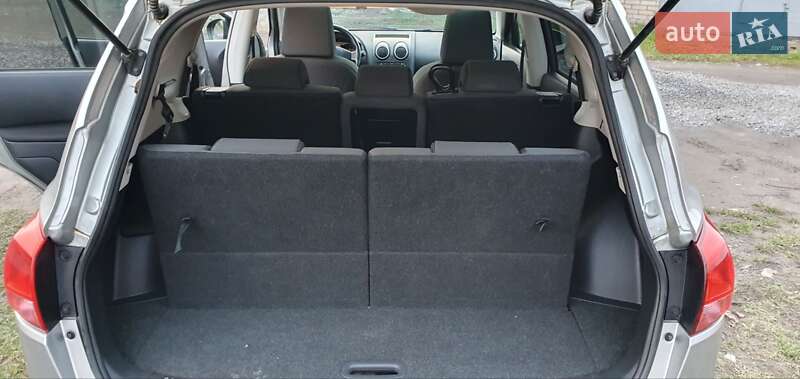 Позашляховик / Кросовер Nissan Qashqai+2 2009 в Козятині