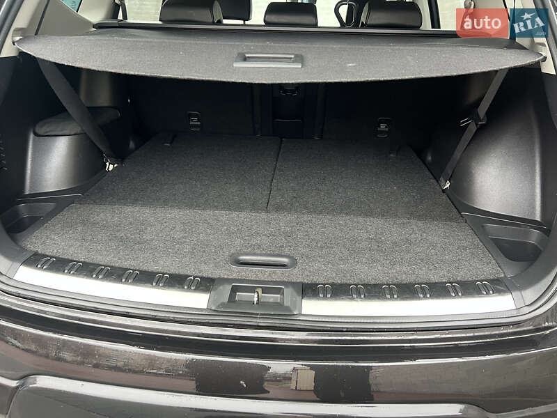 Позашляховик / Кросовер Nissan Qashqai+2 2010 в Рівному