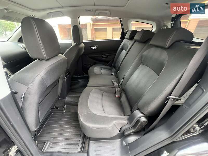 Внедорожник / Кроссовер Nissan Qashqai+2 2010 в Ивано-Франковске