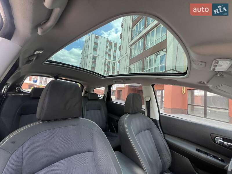 Внедорожник / Кроссовер Nissan Qashqai+2 2010 в Ивано-Франковске