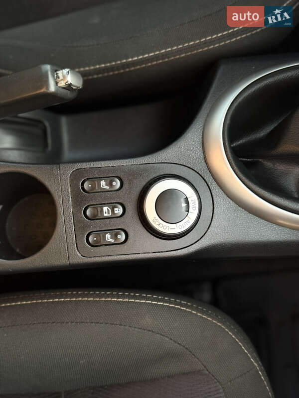 Позашляховик / Кросовер Nissan Qashqai+2 2012 в Хмельницькому